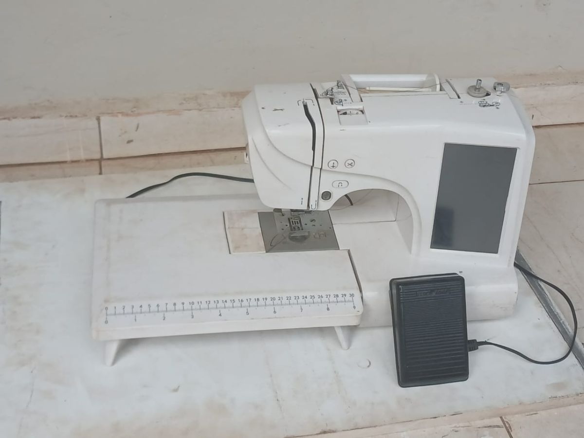 Yinghe Domestic Embroidery & Sewing Machine