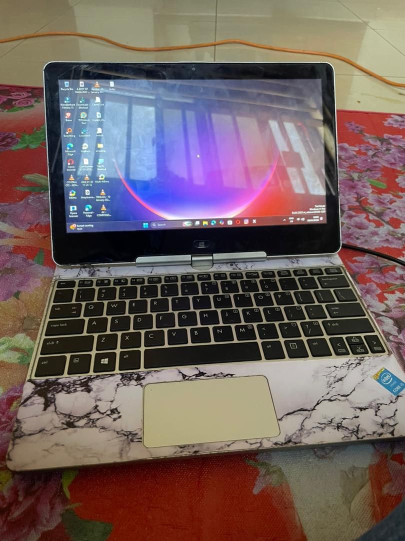 HP REVOLVE TOUCH SCREEN