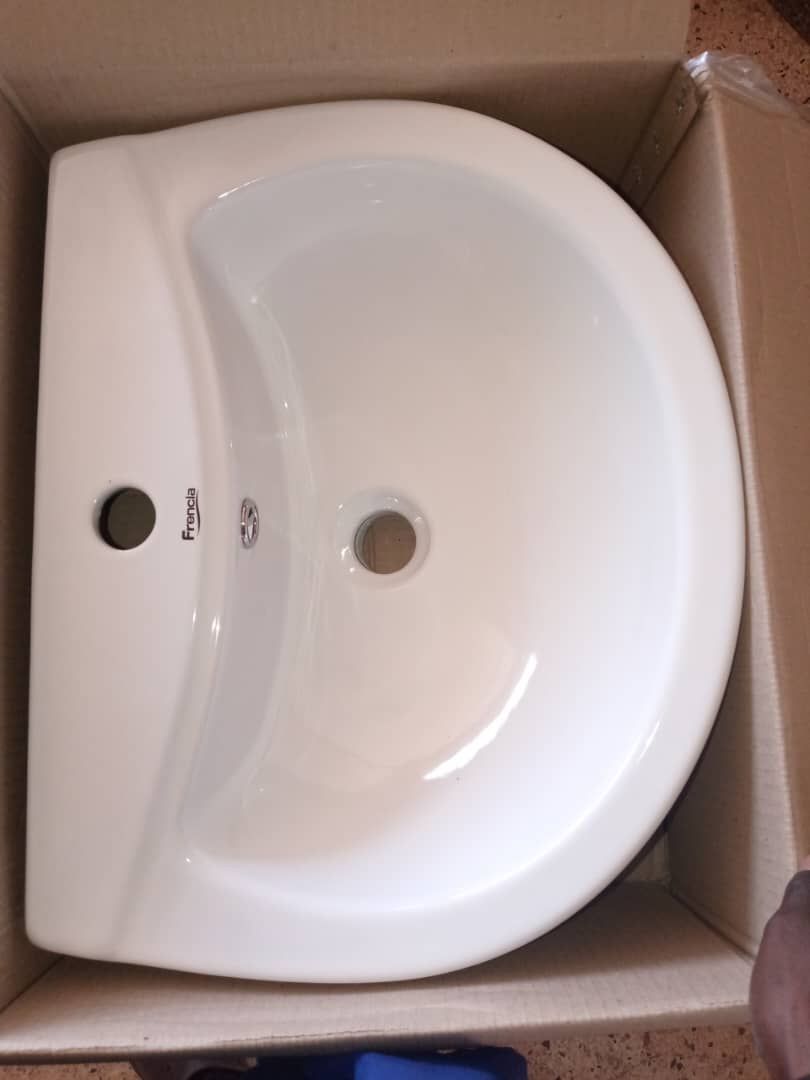 Hand Basin Completely Set