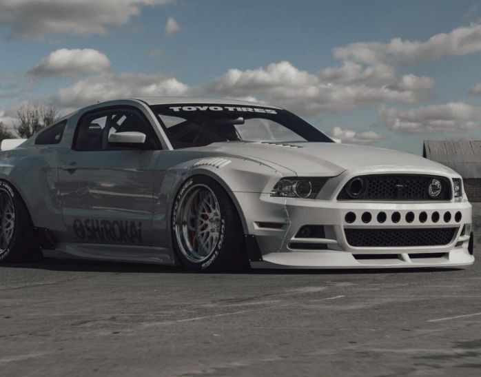Ford Mustang S197